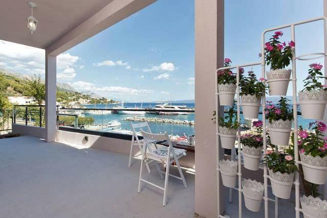 Apartments Romantica Jesenice  Exterior photo